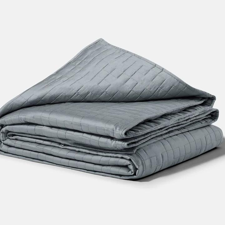 new-gravity-cooling-weighted-blanket